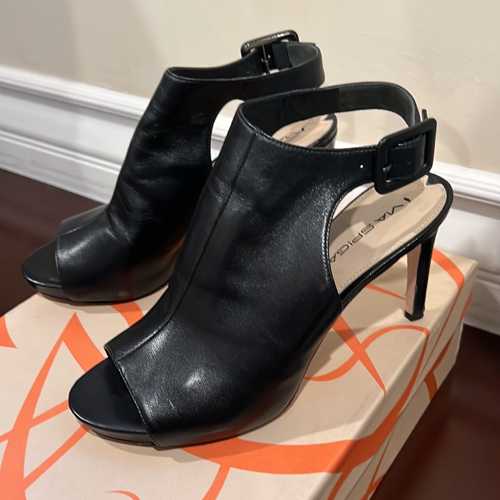 VIA SPIGA BLACK LEATHER SHOES